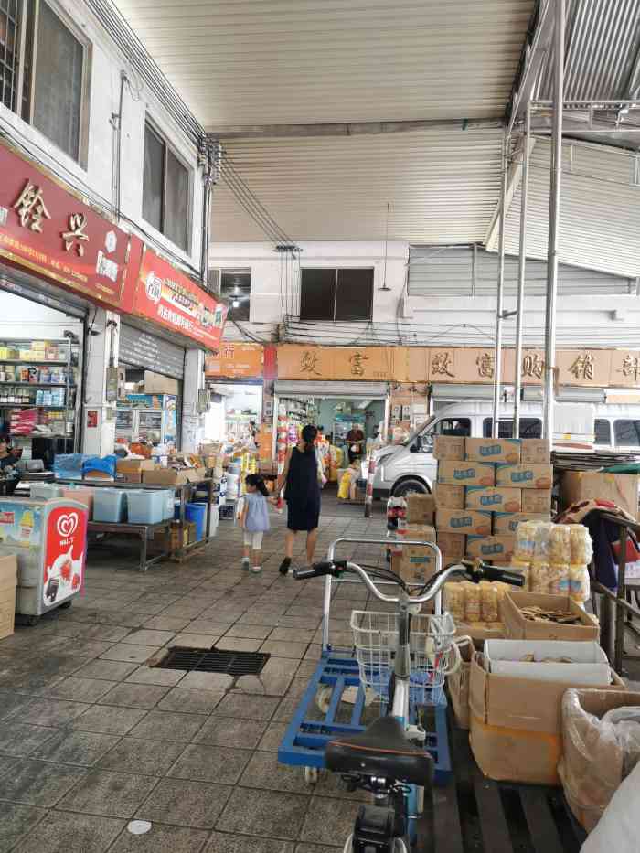 廣州南泰日用品批發市場緣何走紅？三大原因揭秘